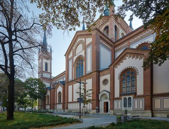 Church Altlerchenfeld | Conversion - north facade