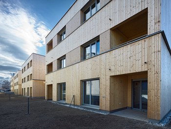 Housing Complex Paulasgasse - east facade