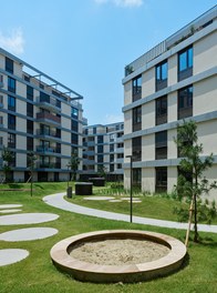 Wohnpark Zwölf - courtyard