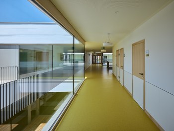 Landeskinderheim Perchtoldsdorf - corridor