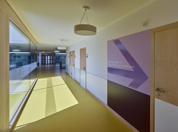 Landeskinderheim Perchtoldsdorf - corridor