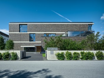 Headquarter Berger Logistik - east facade with entrance