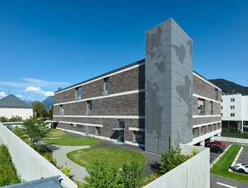 Headquarter Berger Logistik - general view with garden