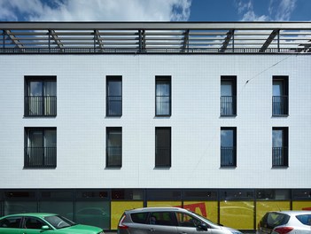 Housing Complex Breitenfurt - streetfacade