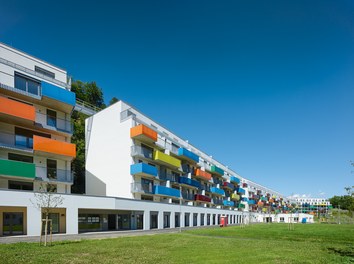 Housing Complex Waldmühle Rodaun - south facade