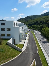 Housing Complex Waldmühle Rodaun - view from terrace