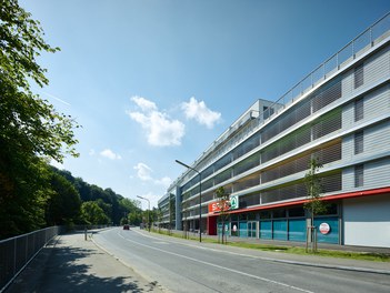 Housing Complex Waldmühle Rodaun - view from street