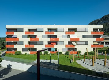 Housing Estate Garnmarkt - west facade