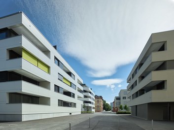 Housing Complex Blumenegg - plaza