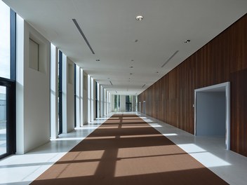 PALAIS DE LA MUSIQUE ET DES CONGRÈS - corridor