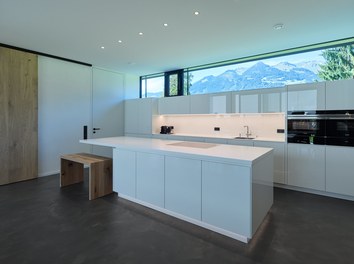 Haus W1 - kitchen