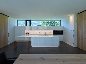 Haus W1 - kitchen