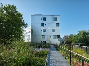 Wohnheim Olympisches Dorf 2 - rooftop garden