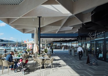 Shopping Centre Hatric - restaurant