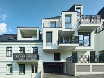 Housing Estate Auhofstrasse - view from west