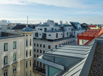 Housing Estate Schönbrunnerstrasse - loft conversion