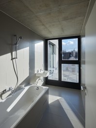 Housing Estate Schönbrunnerstrasse - bathroom