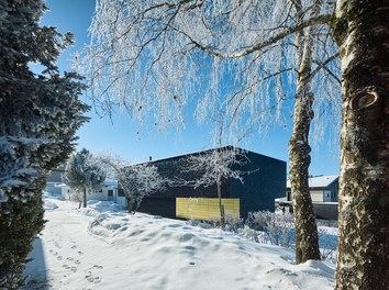 Residence H - approach