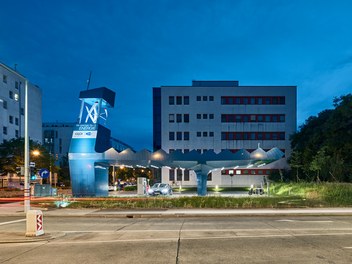 Tower of Power - general view at night