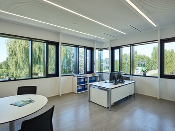 Headquarter Kugelfink - office