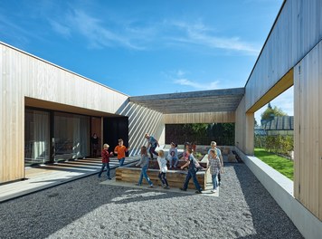 Primary School Höchst - outdoor classroom