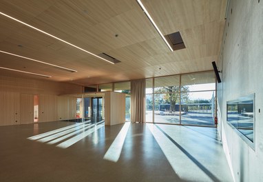 Primary School Höchst - lobby
