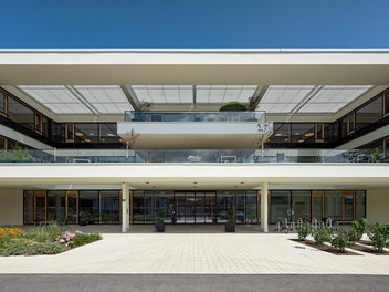 Nursing Home Höchst - entrance