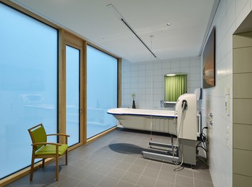 Nursing Home Höchst - special bathroom
