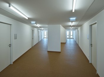 Office Building Aspern - corridor