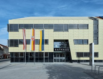 City Hall Herzogenburg - view from square