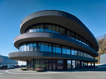 Headquarter Loacker Recycling - entrance