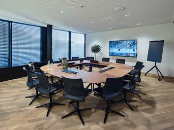 Headquarter Loacker Recycling - conference room