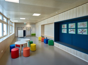 Primary School Herrenried - meeting space