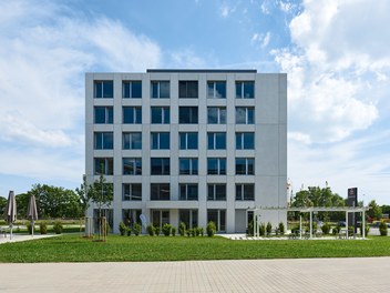 Officebuilding BBK - northfacade