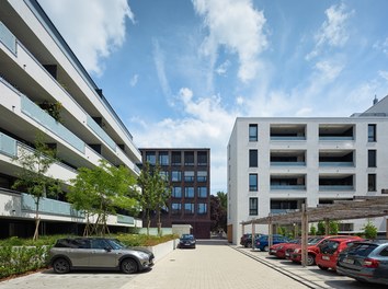 Housing Complex SEE.STATT - courtyard