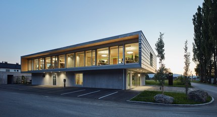 Office Building Mia Systems - night shot