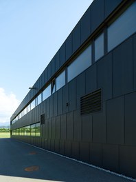 Röhmheld Stark Production Site - detail of facade