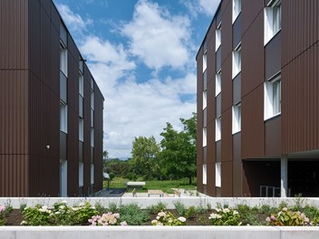 Housing Complex Hohenems - courtyard