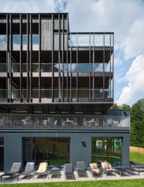 Hotel Waldhof - detail of facade