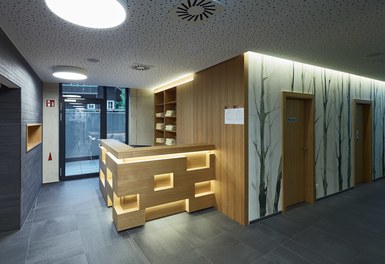 Hotel Waldhof - reception wellness area
