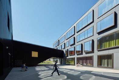 Art College ENSAD - courtyard