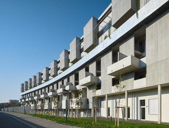 Housing Complex Florasdorf - view from street