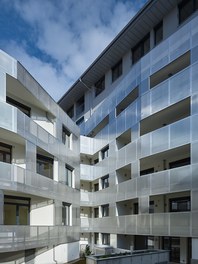 Housing Estate Neubaugürtel - courtyard