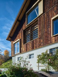 House S - detail of facade