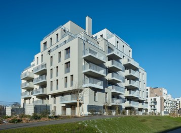 Residential Complex Breitenfurter Strasse - view from southwest