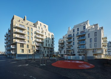 Residential Complex Breitenfurter Strasse - view from northwest