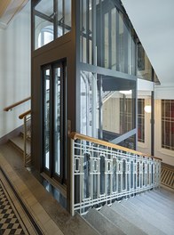 Conversion Residential House Porzellangasse - staircase