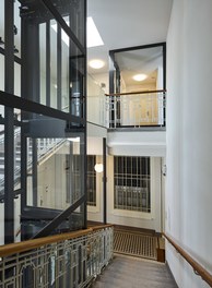 Conversion Residential House Porzellangasse - staircase