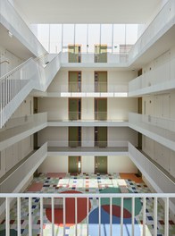 Housing Complex Hirschstetten - atrium
