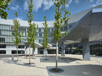 Hospital Krankenhaus Nord - approach